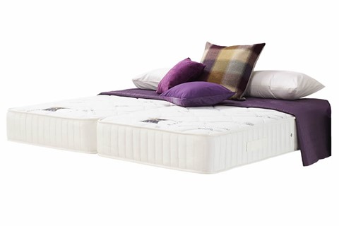 Chelsea Zip And Link Mattress - 5'0'' (150cm) x 6'3'' (190cm) 