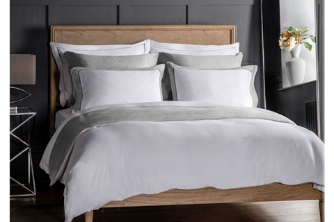 Isla Silver & White Superking Duvet Set